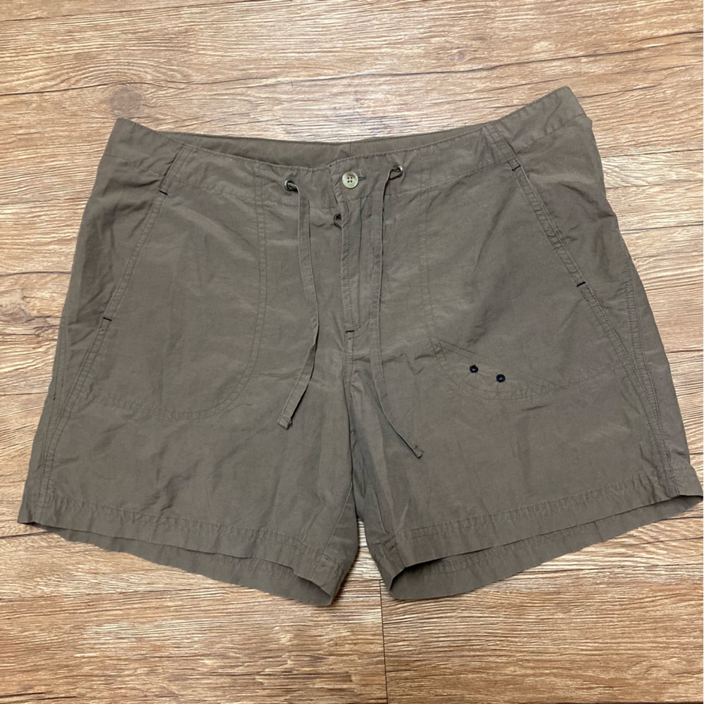 Women’s Columbia Hiking Shorts with Drawstrings